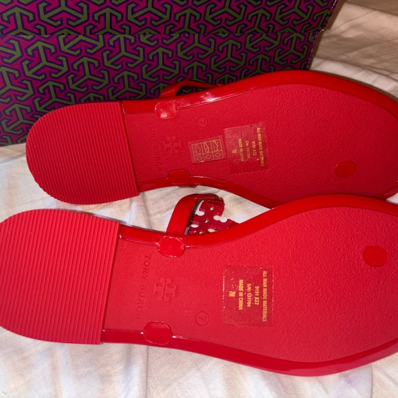 Red Tory sandals - Picture 3 of 4